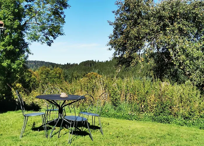 Maisonnette Cocooning, Ancien Four à Pain *